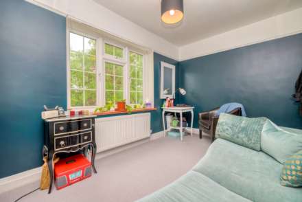 Kidmore Road, Caversham Heights, Image 20