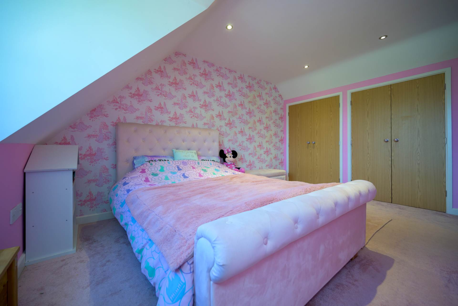 Grove Road, Emmer Green, Image 18