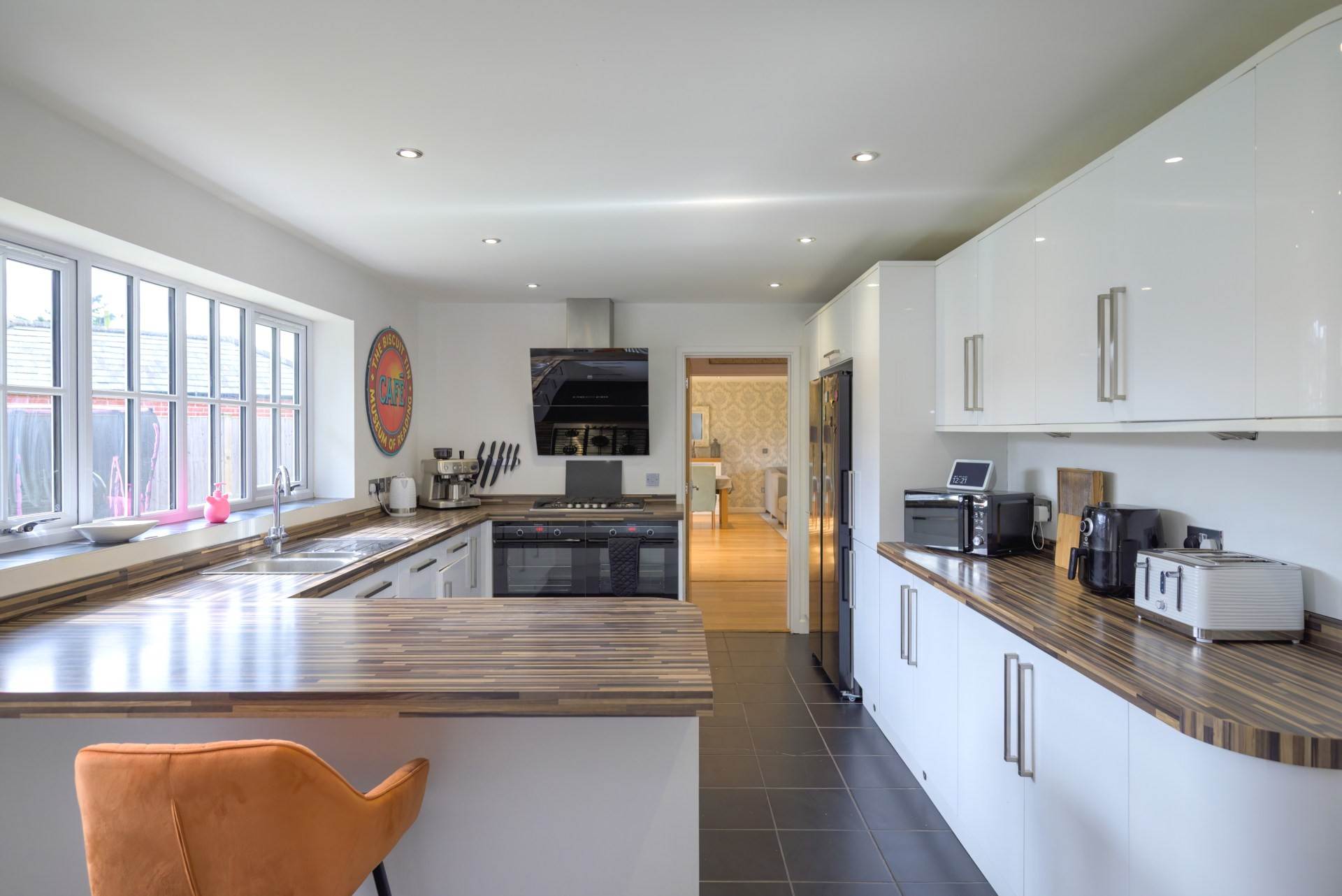 Grove Road, Emmer Green, Image 2