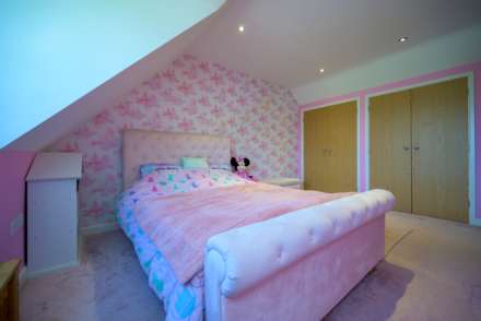 Grove Road, Emmer Green, Image 18