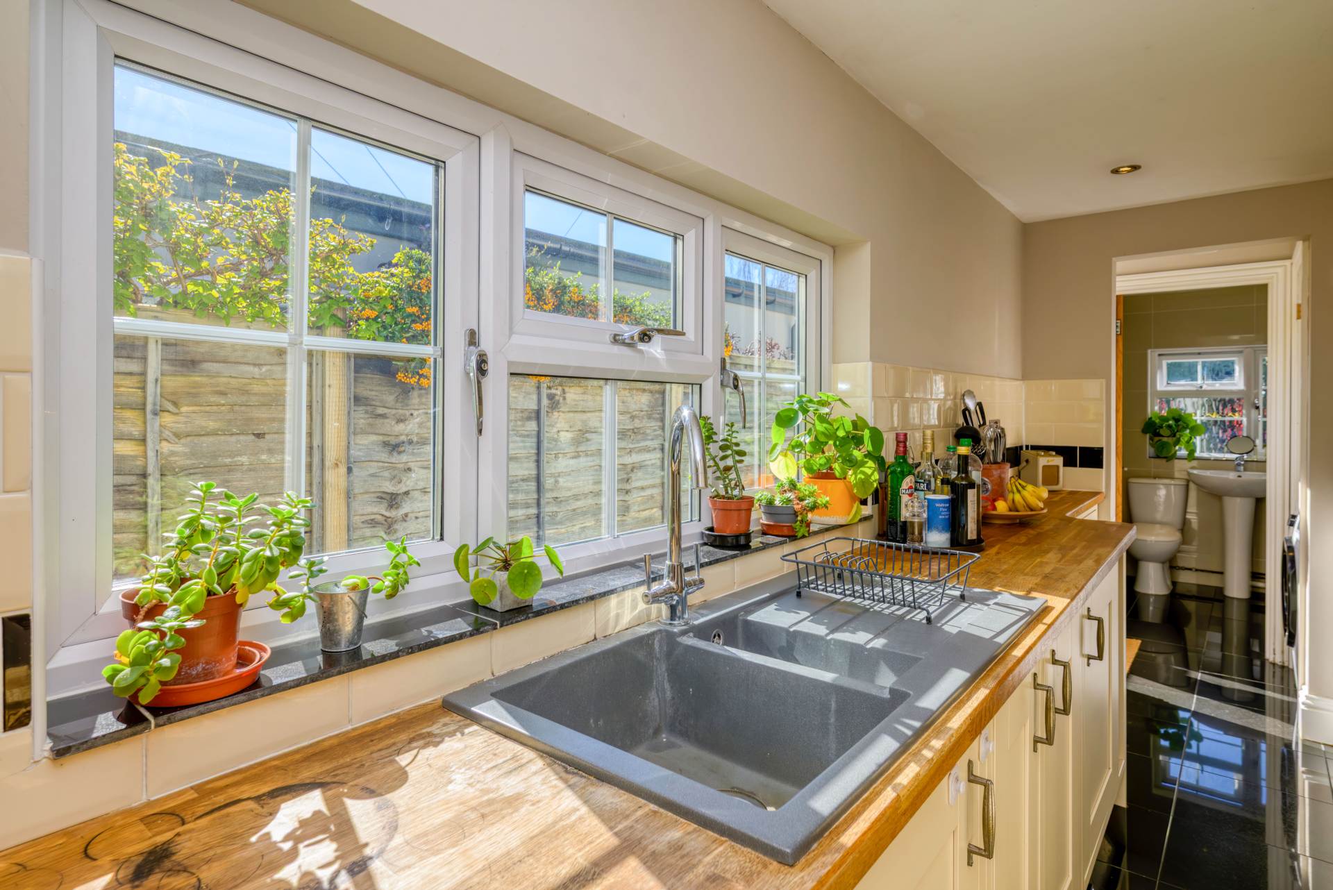 Kidmore End, Emmer Green, Image 7