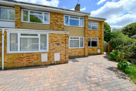 Talbot Close, Caversham