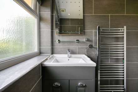 Talbot Close, Caversham, Image 14
