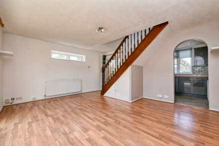 Talbot Close, Caversham, Image 4