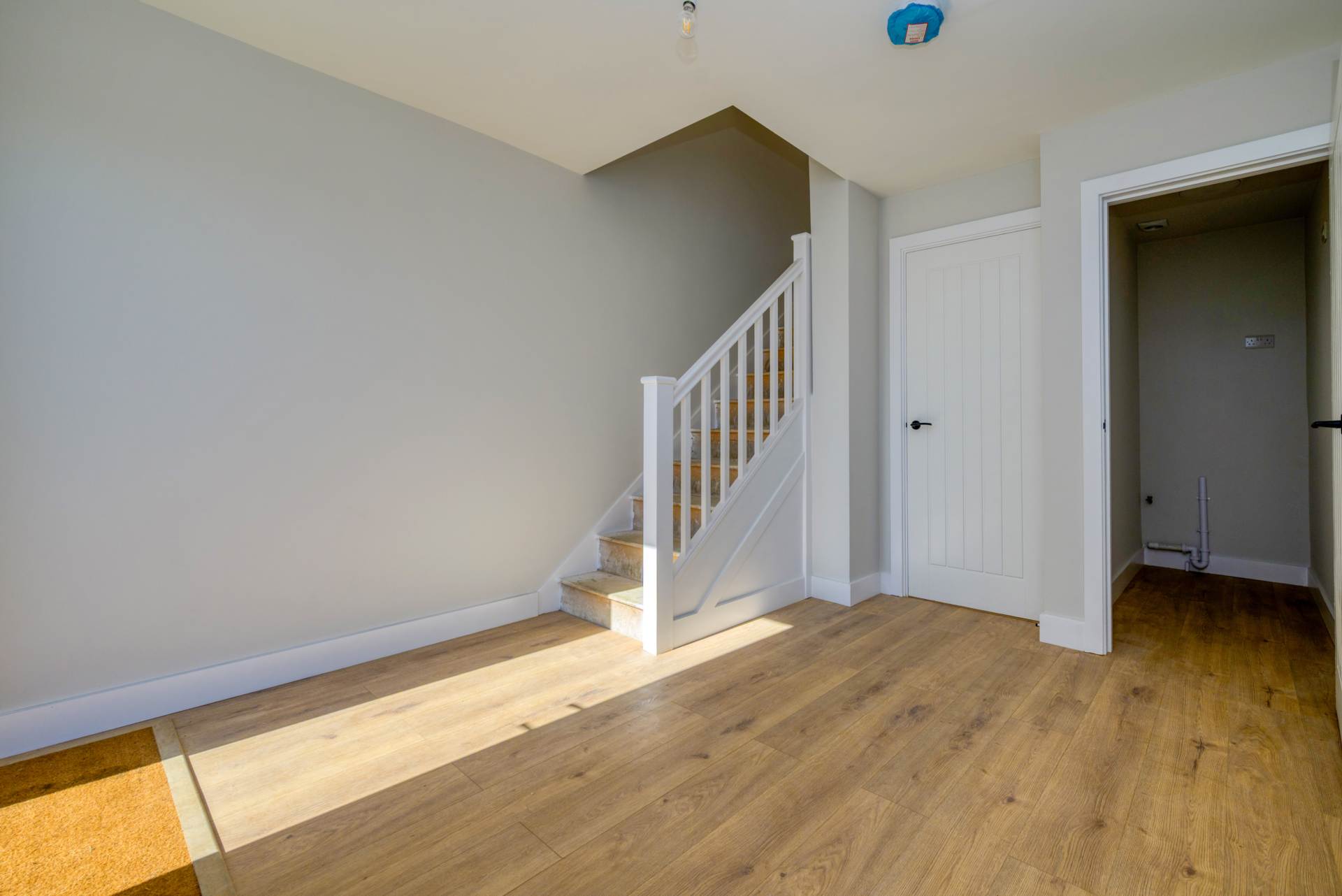 Henley Road, Caversham, Image 14