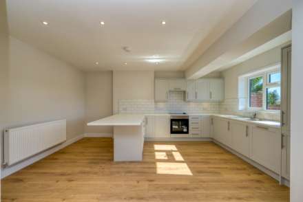 Henley Road, Caversham, Image 10