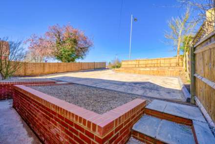 Henley Road, Caversham, Image 26