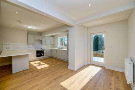 Henley Road, Caversham, Image 8