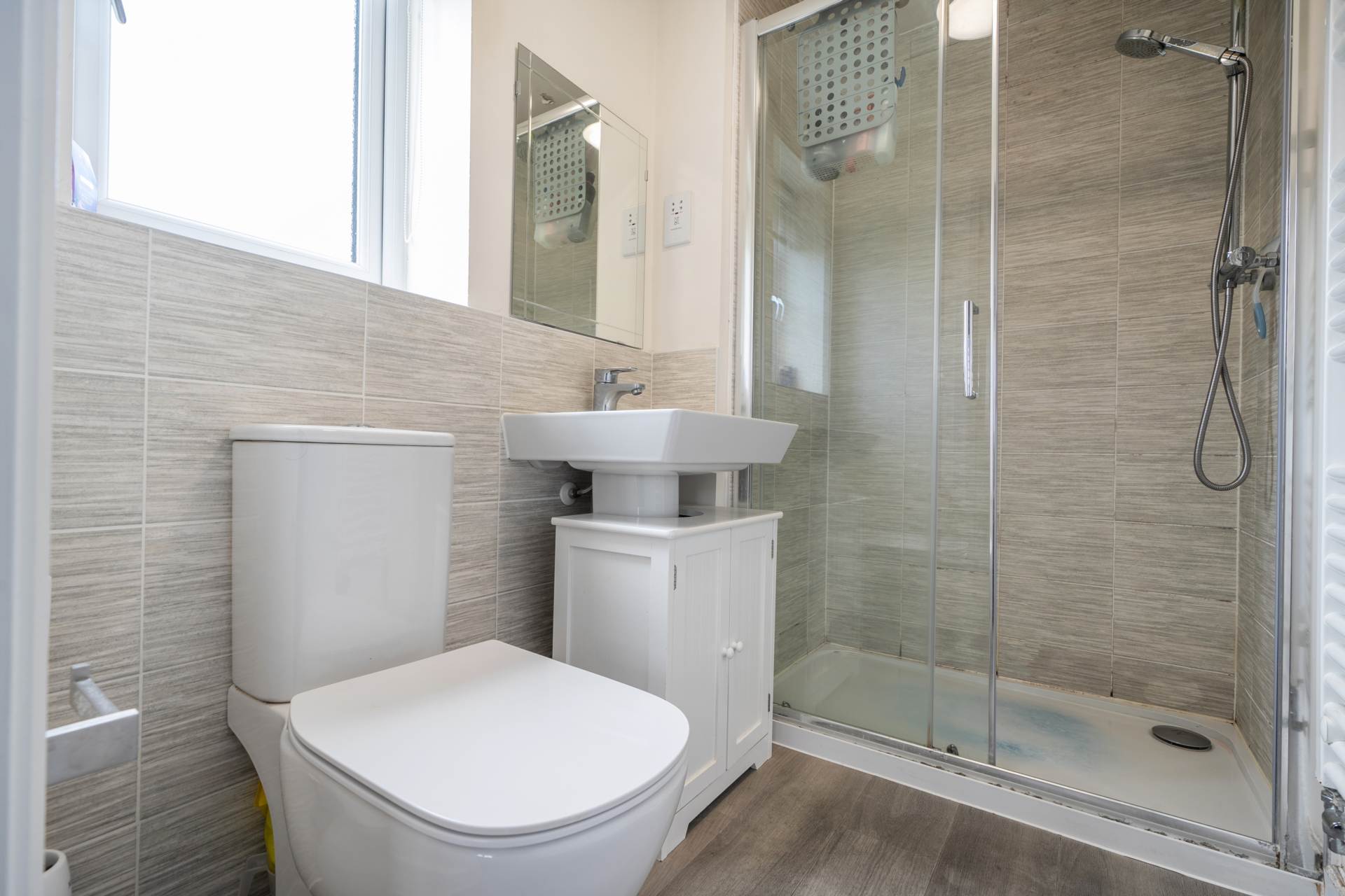 Bays Crescent, Reading, Image 10