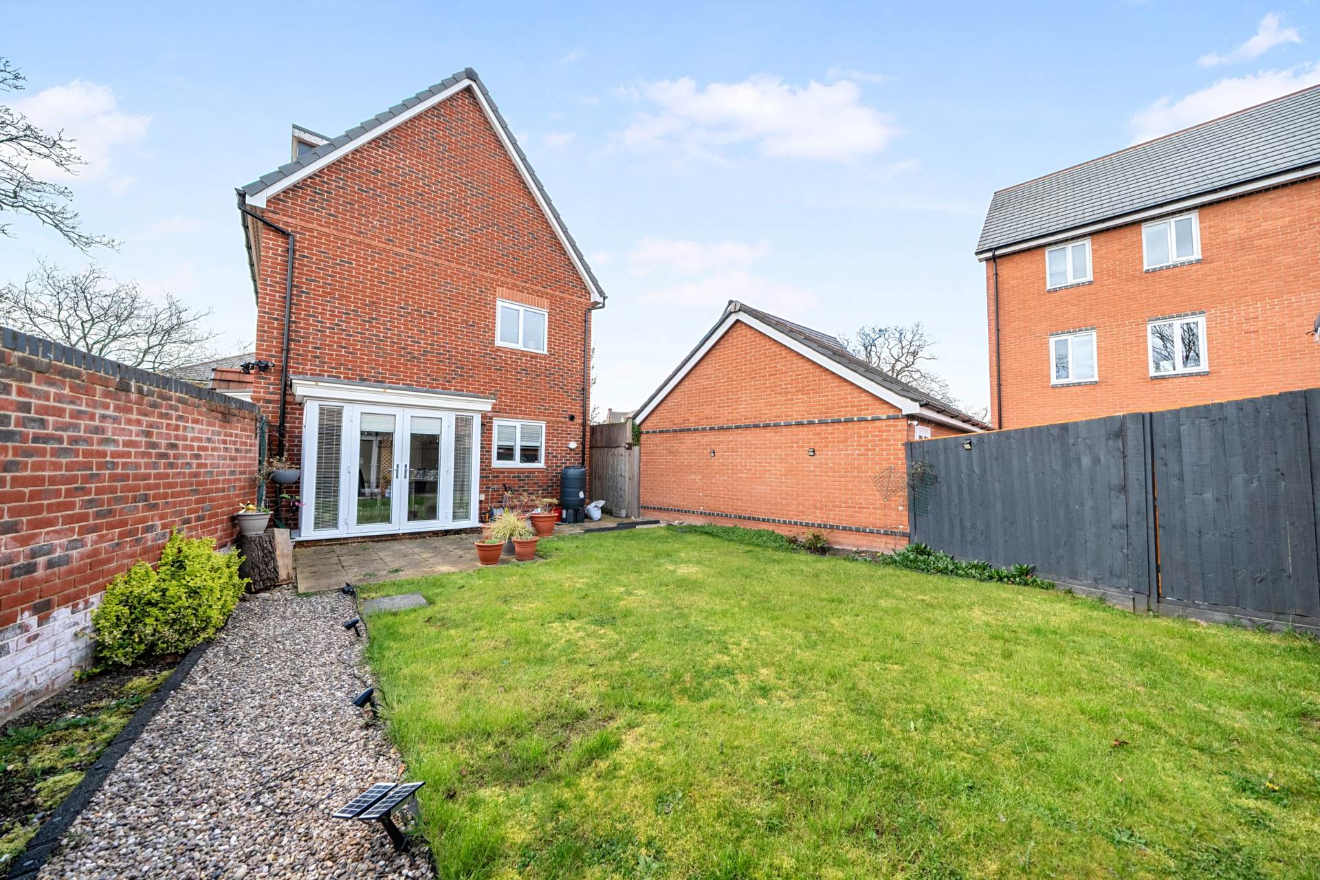 Bays Crescent, Reading, Image 19