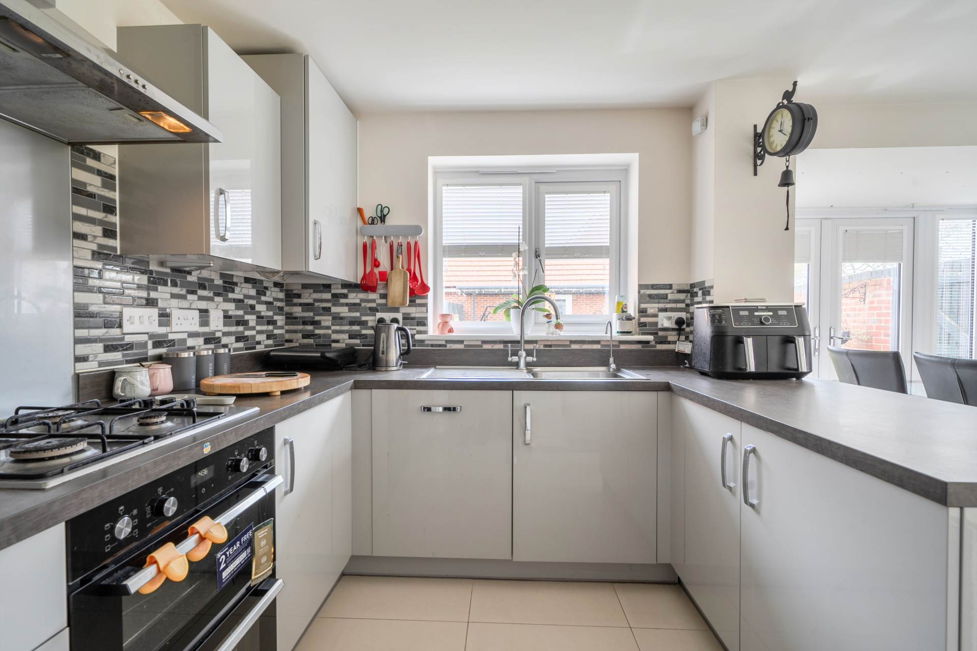 Bays Crescent, Reading, Image 5