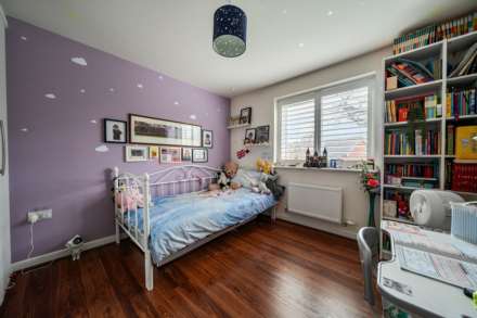 Bays Crescent, Reading, Image 11