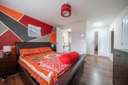 Bays Crescent, Reading, Image 8