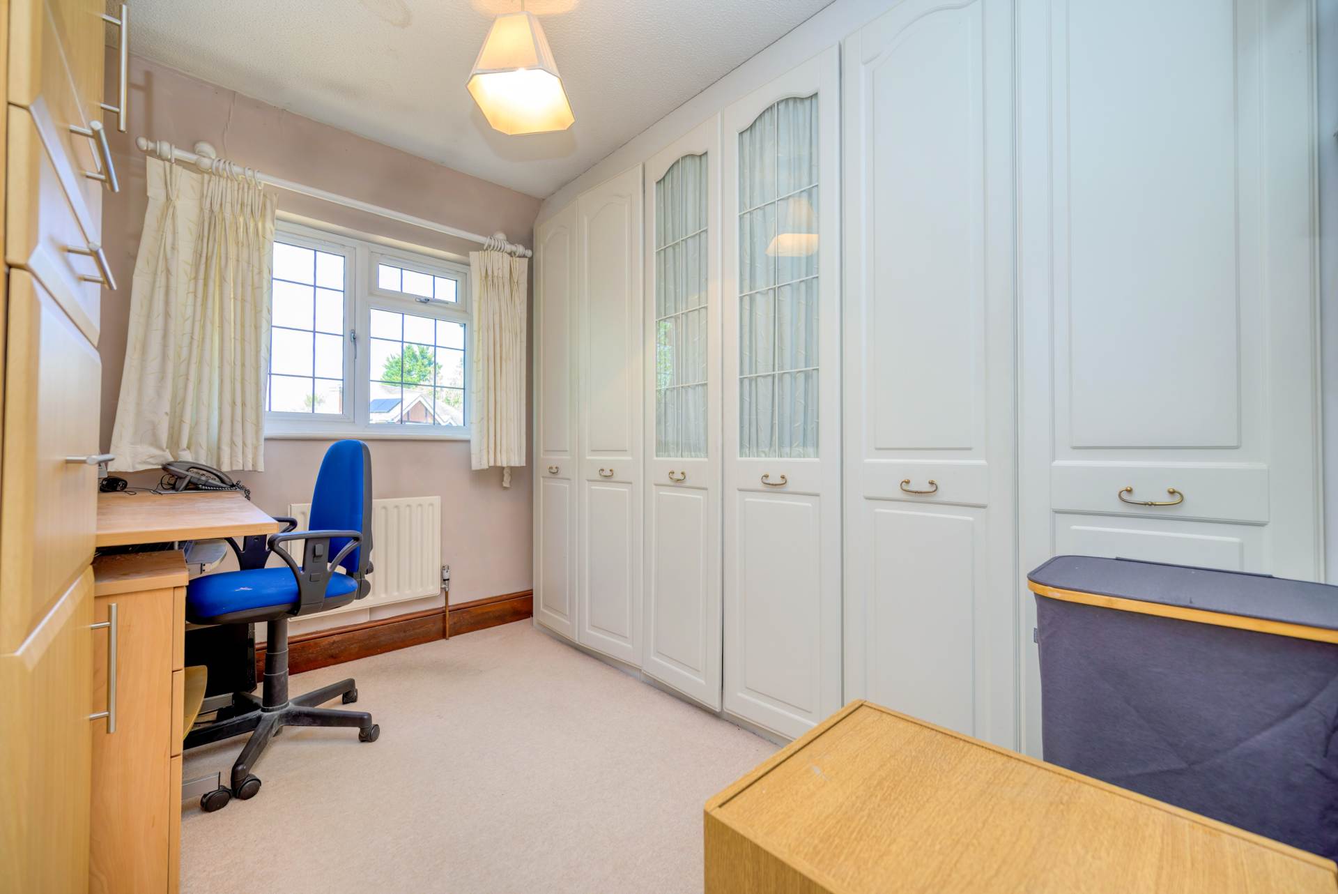 Thompson Walk, Calcot, Image 19