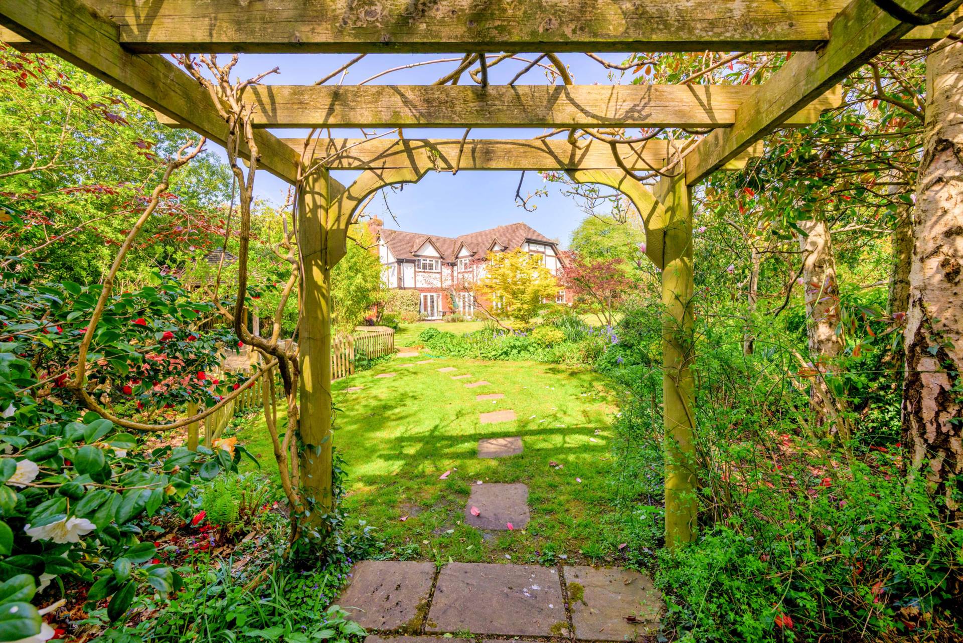 Thompson Walk, Calcot, Image 25