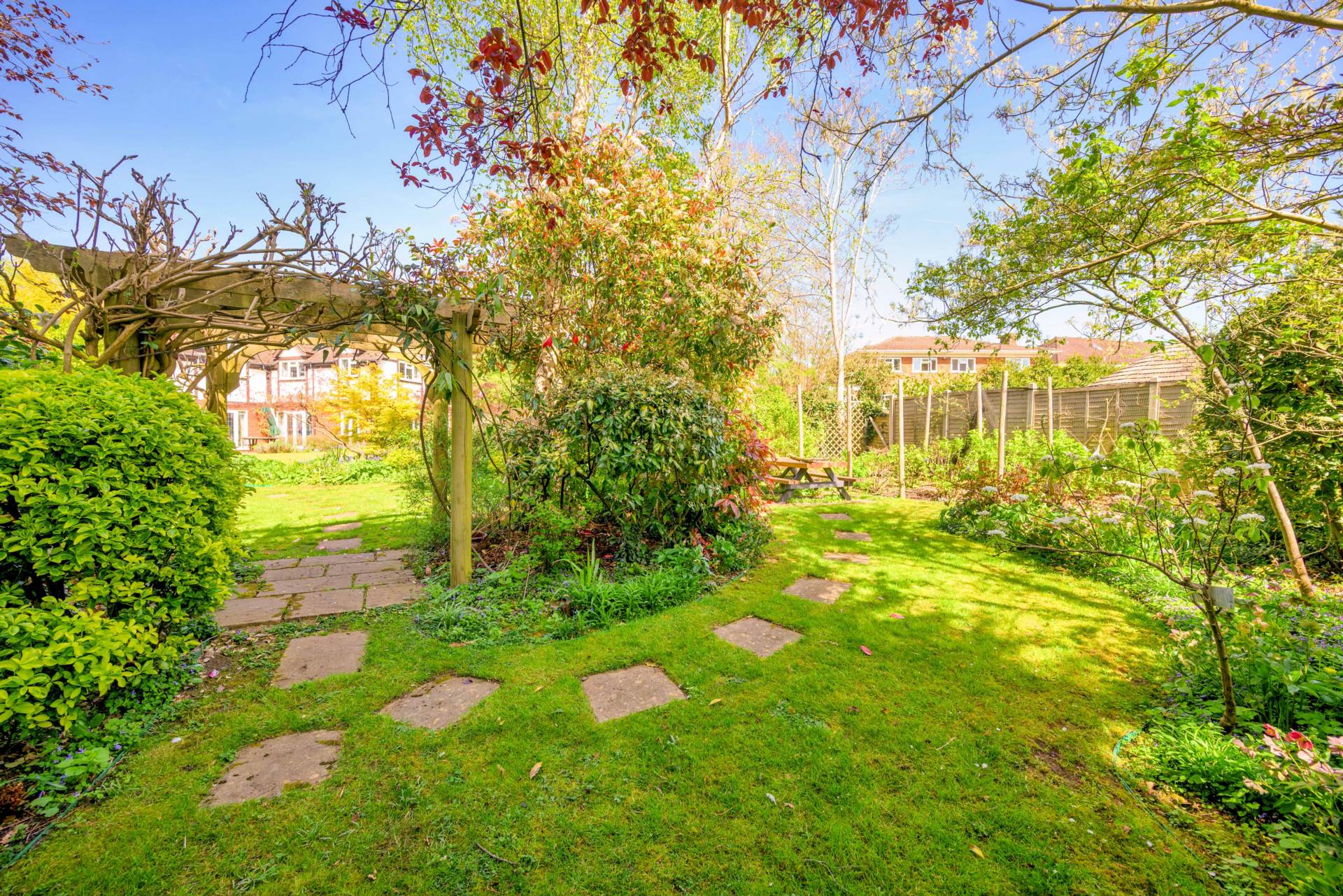 Thompson Walk, Calcot, Image 26