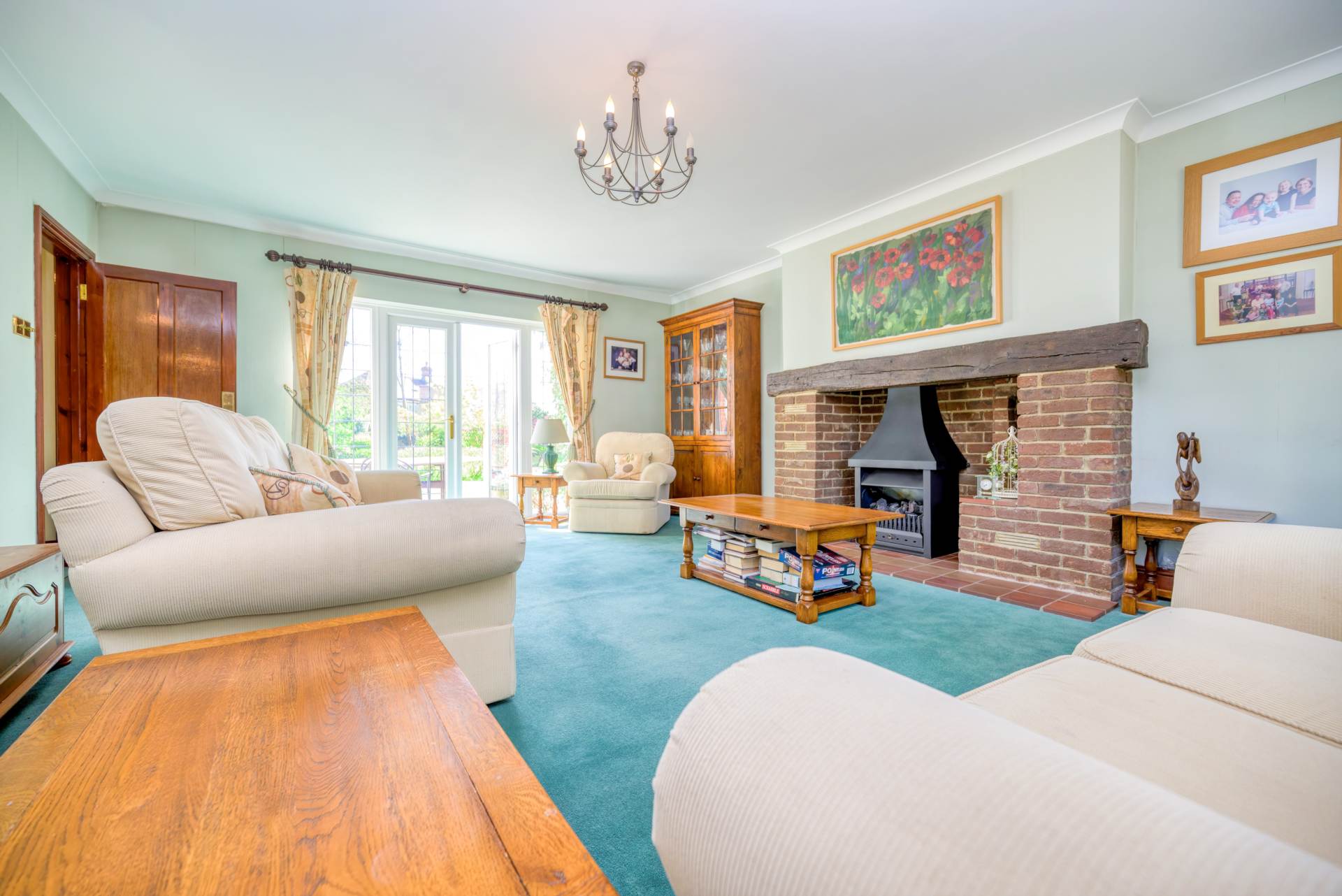 Thompson Walk, Calcot, Image 8