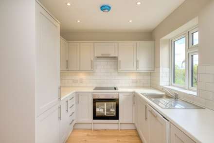 Hemley Road, Caversham, Image 3