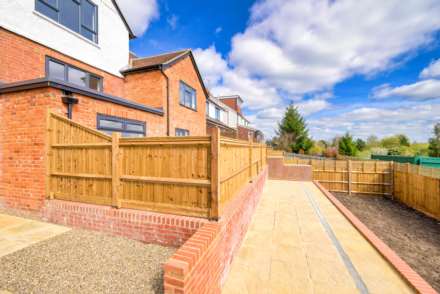 Henley Road, Caversham, Image 19