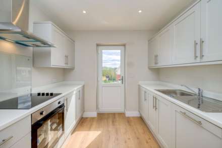 Henley Road, Caversham, Image 3