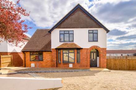 Henley Road, Caversham, Reading