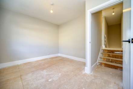 Henley Road, Caversham, Reading, Image 13