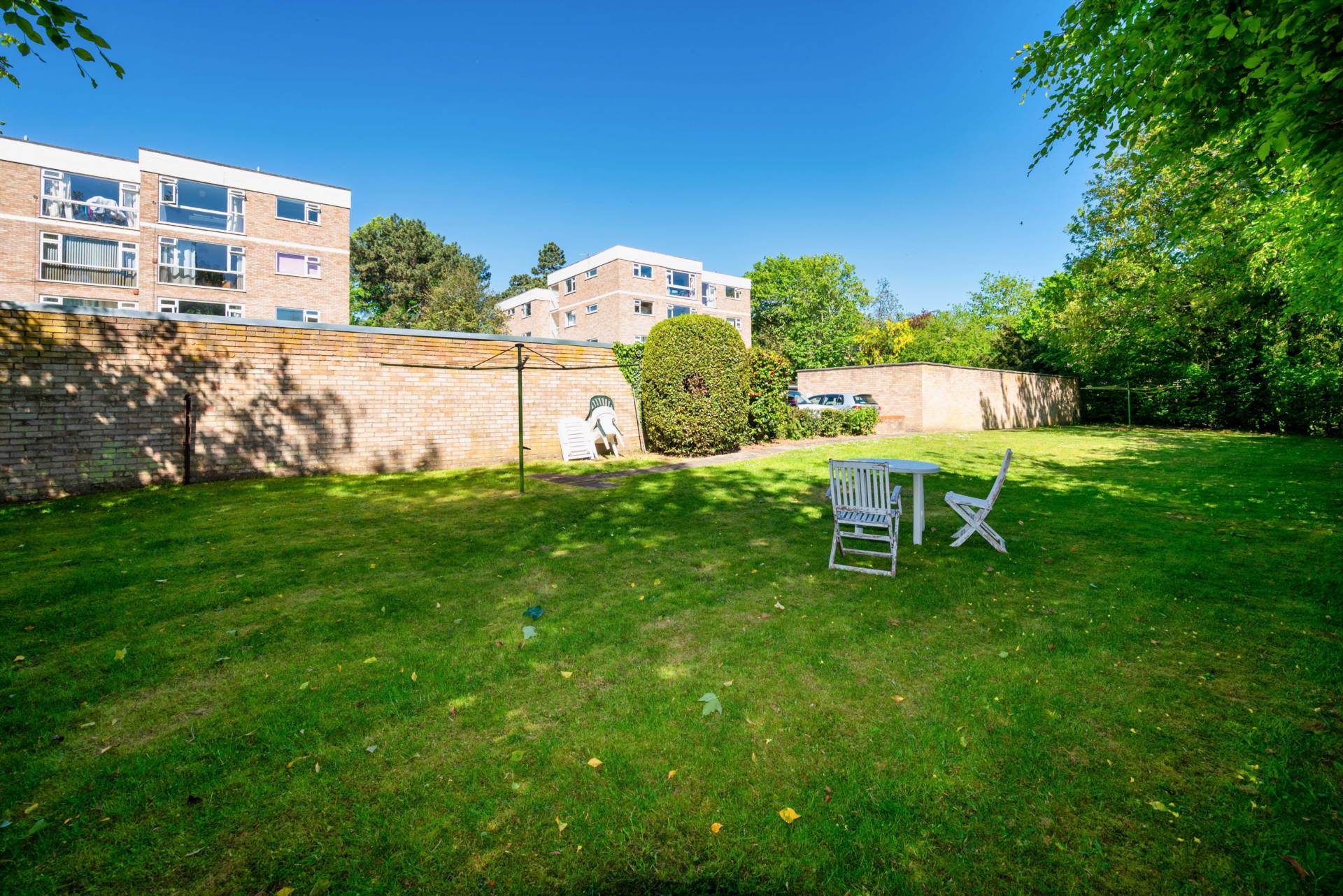 Lesley Court, Reading, Image 13