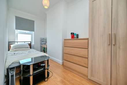 Briants Avenue, Caversham, Image 13