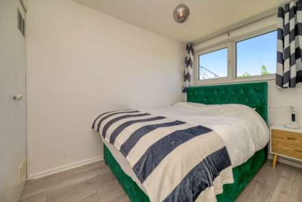 Blackwater Close, Caversham Park, Image 17