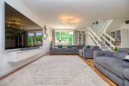 Blackwater Close, Caversham Park, Image 6