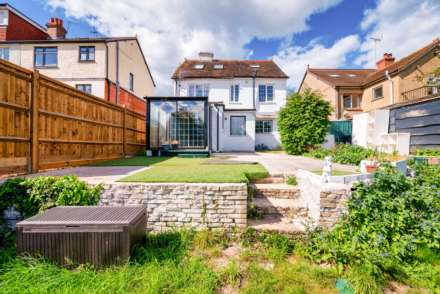 Henley Road, Caversham, Image 4