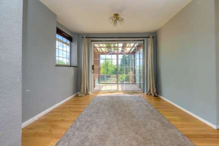 Henley Road, Caversham, Image 5