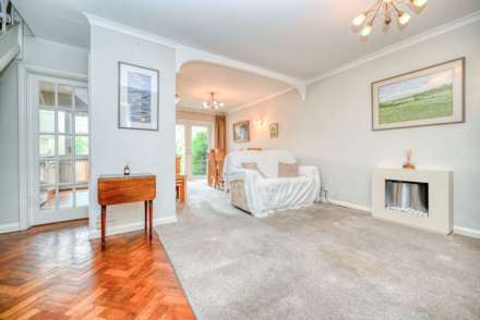 Ellesmere Close, Reading, Image 2