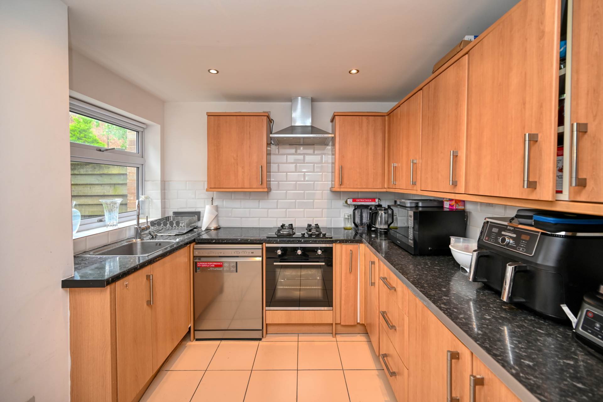 Redberry Close, Caversham Park, Image 3