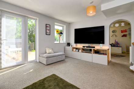 Lowfield Road, Caversham, Image 6