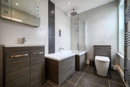 Queens Road, Caversham, Image 3