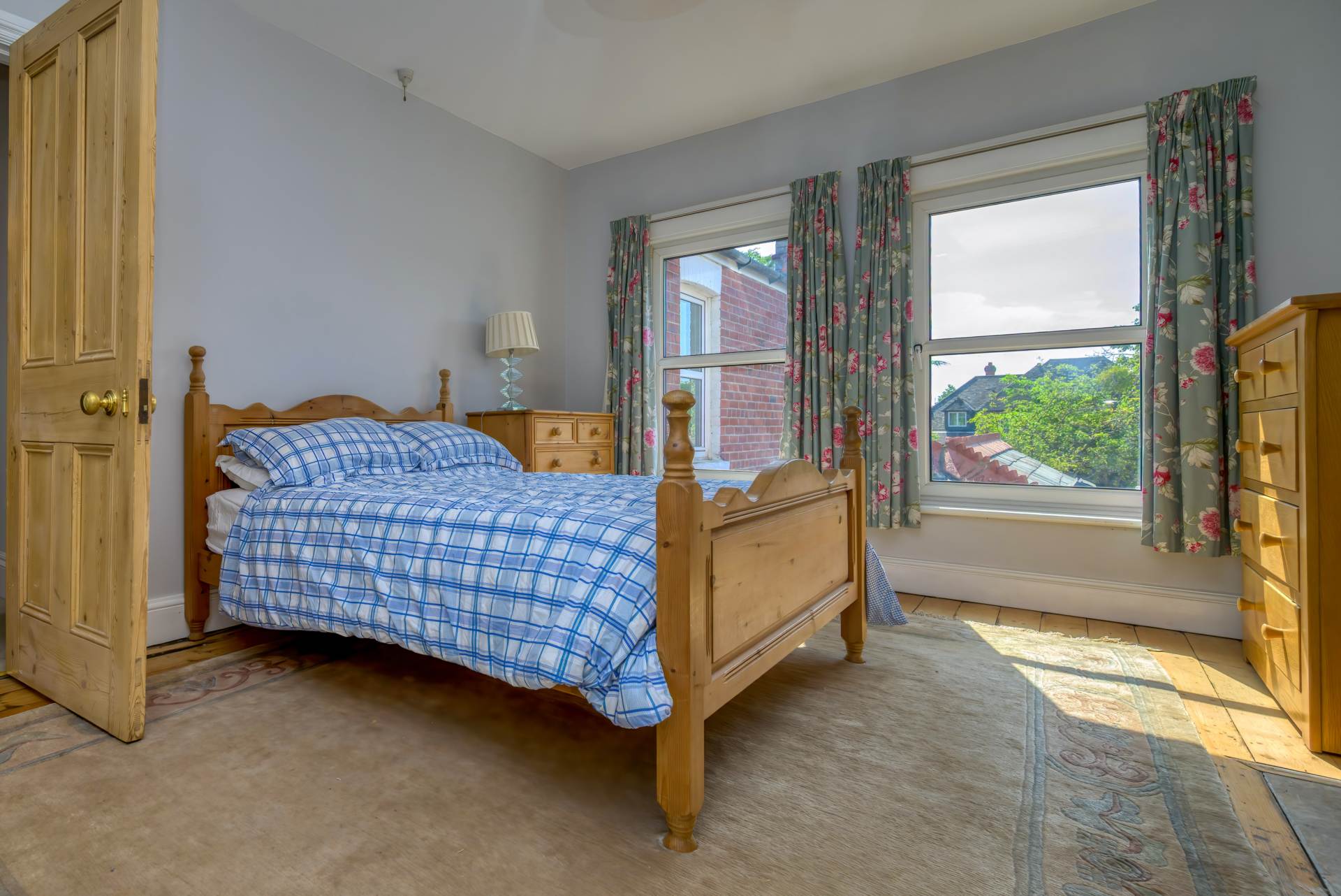 Oakley Road, Caversham Heights, Image 24