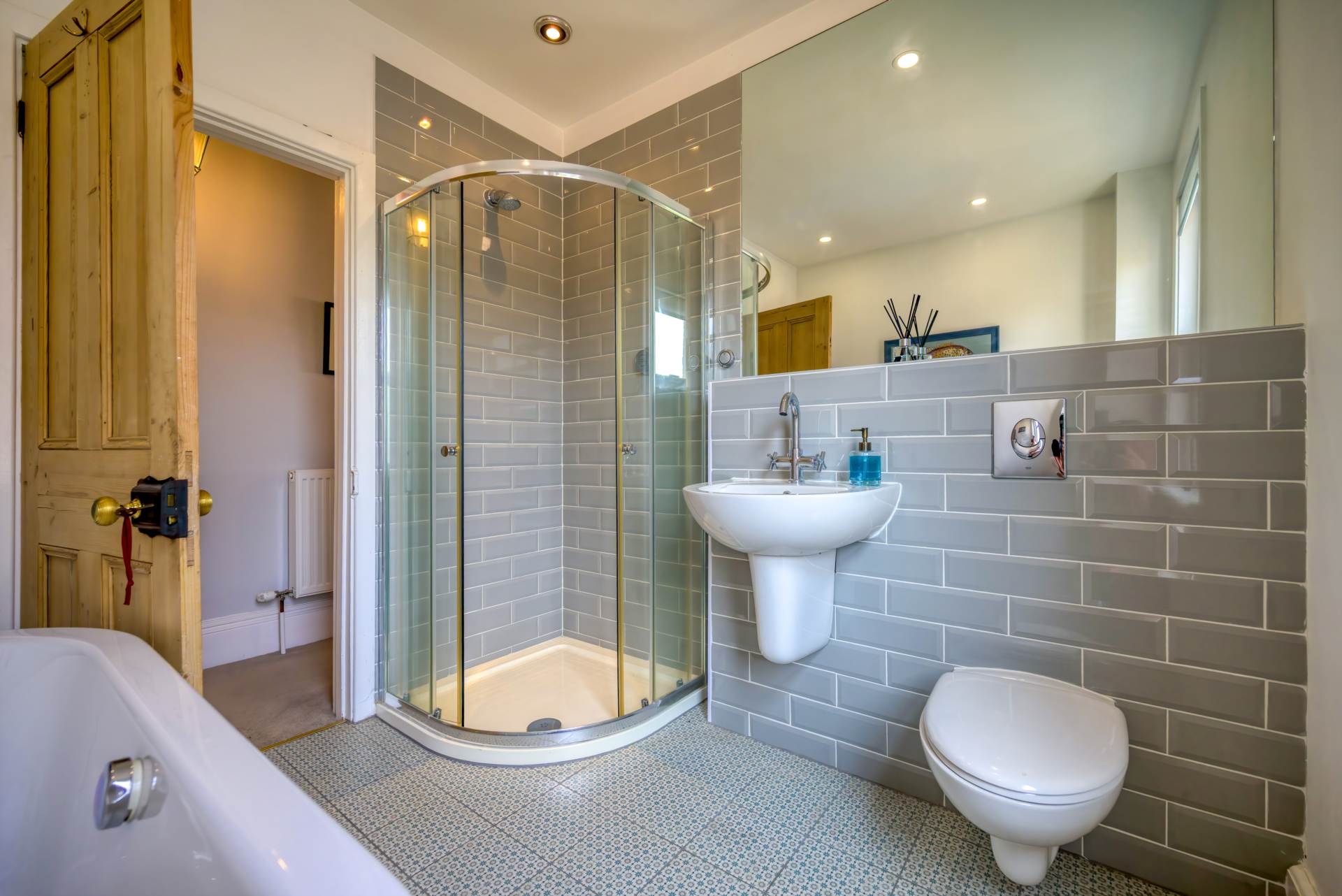 Oakley Road, Caversham Heights, Image 26