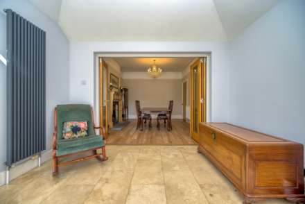 Oakley Road, Caversham Heights, Image 14