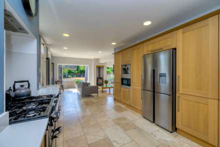 Oakley Road, Caversham Heights, Image 18