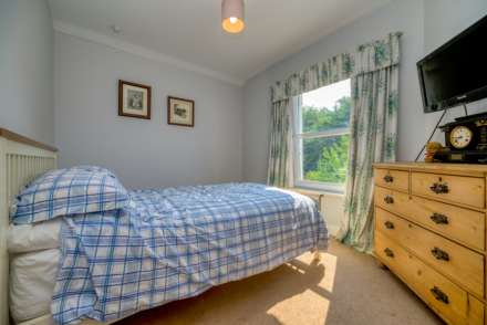 Oakley Road, Caversham Heights, Image 28