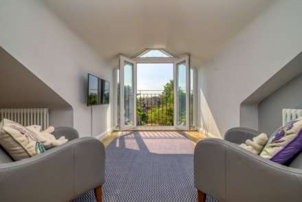 Oakley Road, Caversham Heights, Image 31