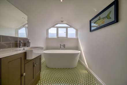 Oakley Road, Caversham Heights, Image 34