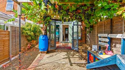 Star Road, Caversham, Image 20