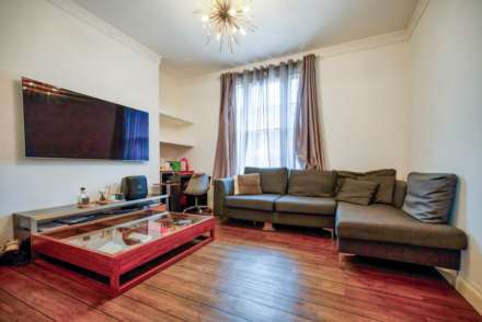 Regent Court, Reading, Image 2