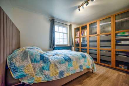 Regent Court, Reading, Image 8