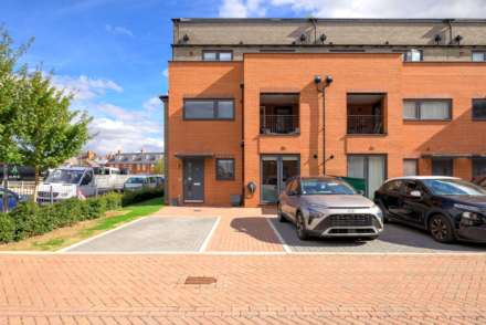 Cox Terrace, Reading, Image 1