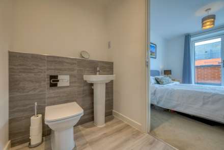 Cox Terrace, Reading, Image 14