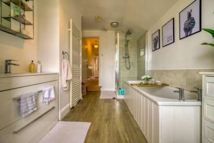 St Johns Road, Caversham, Image 12