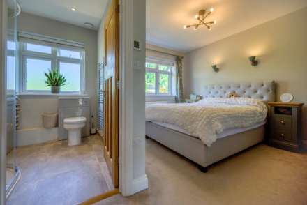 Chalgrove Way, Emmer Green, Image 16